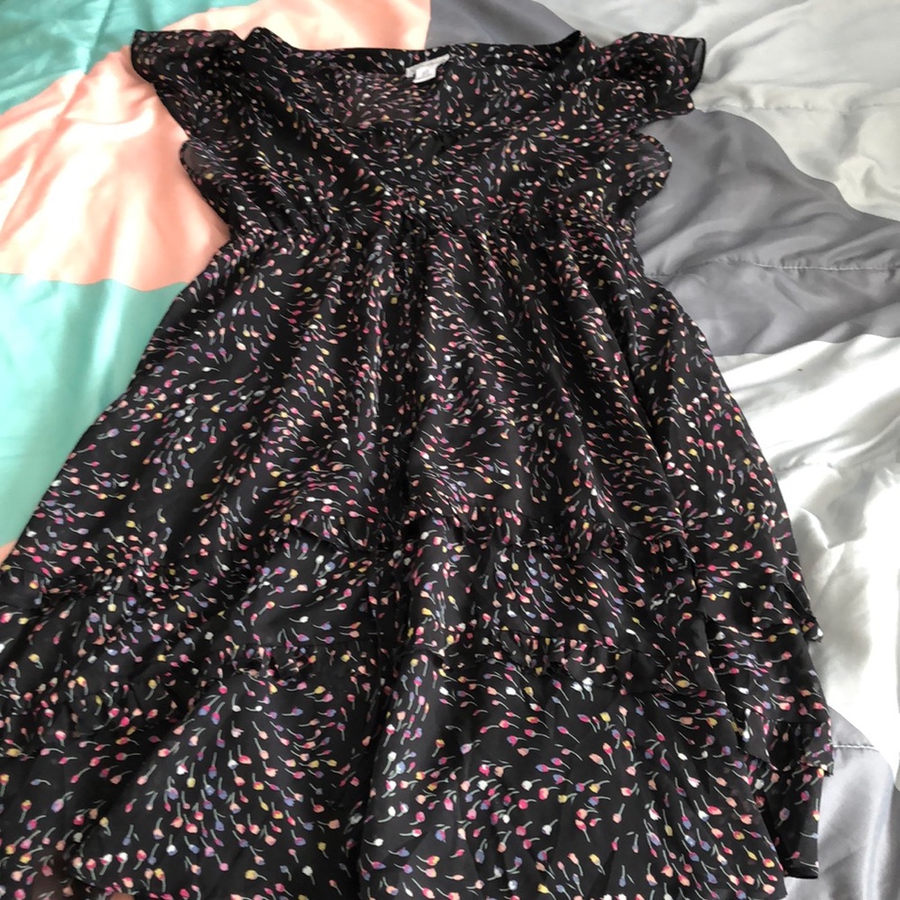 Short black floral print maternity dress